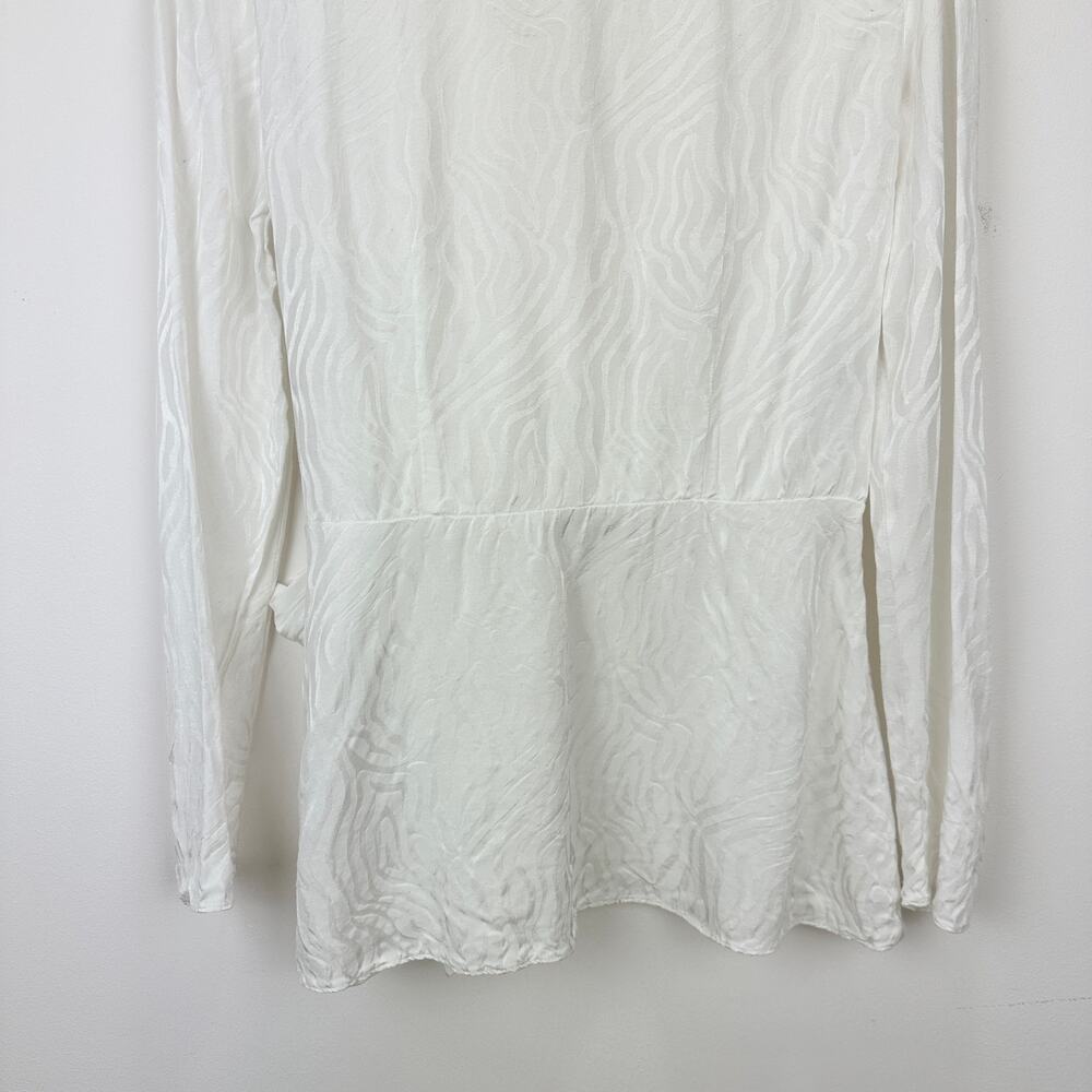 Jay Godfrey Hannah Wrap Top Viscose Blouse Long Sleeve Tie Waist Jacquard US 6 - Picture 9 of 10